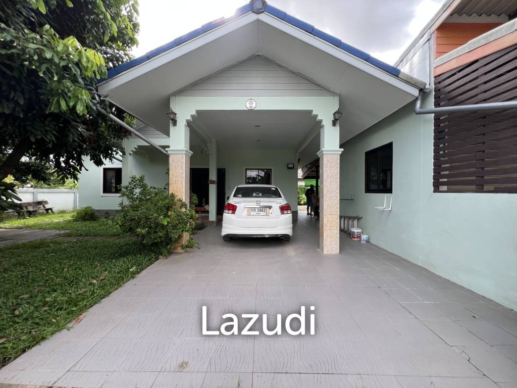 บ้านชั้นเดียว 3 ห้องนอนพร้อมห้องอเนกประสงค์ใกล้ตัวเมือง