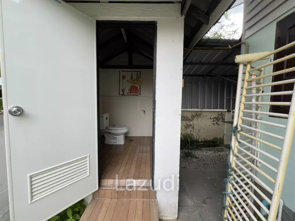 บ้านชั้นเดียว 3 ห้องนอนพร้อมห้องอเนกประสงค์ใกล้ตัวเมือง