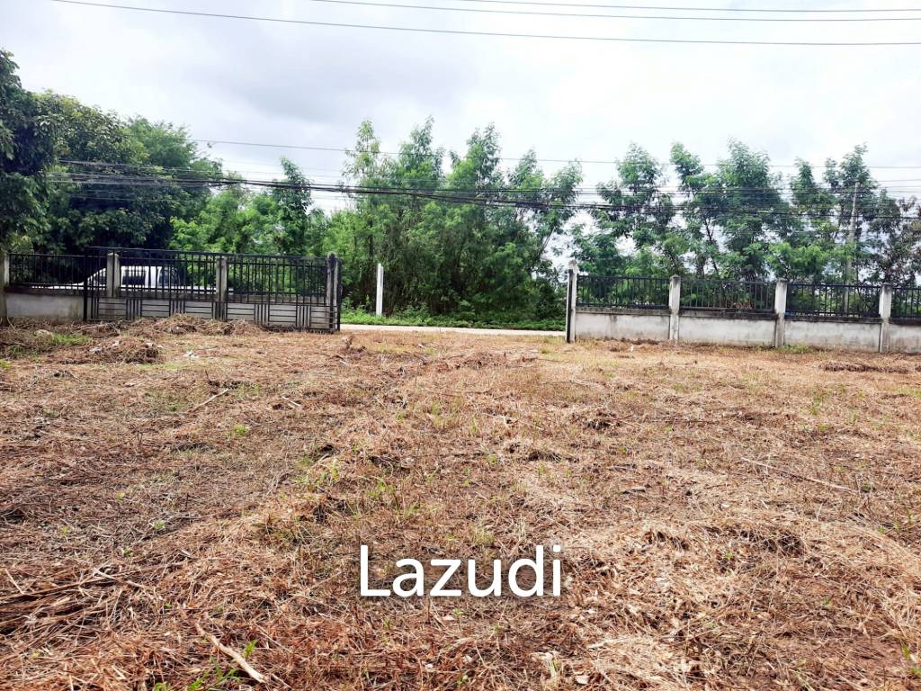 1 Rai 2 Ngan Land for Sale in Residential Area, Huai Sak