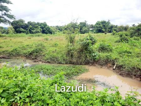 1 Rai 2 Ngan Land for Sale in Residential Area, Huai Sak