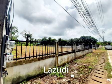 1 Rai 2 Ngan Land for Sale in Residential Area, Huai Sak