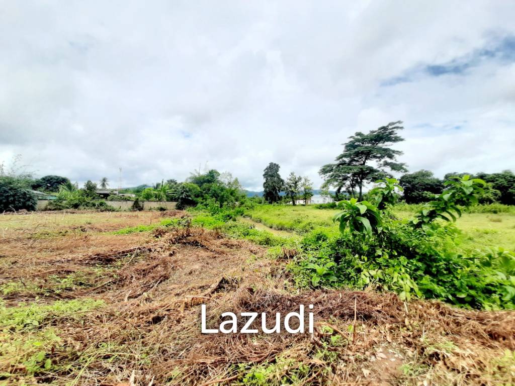 1 Rai 2 Ngan Land for Sale in Residential Area, Huai Sak