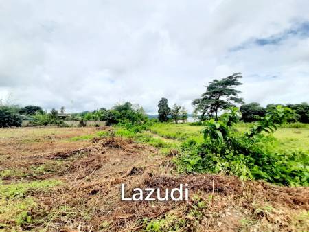 1 Rai 2 Ngan Land for Sale in Residential Area, Huai Sak