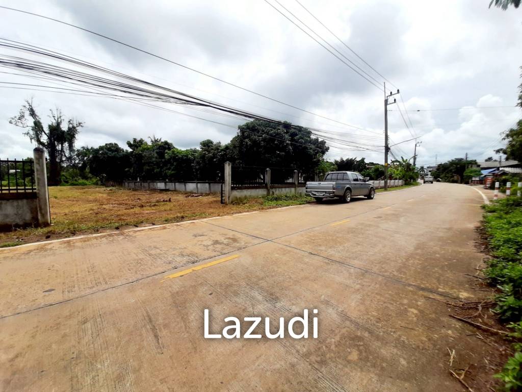 1 Rai 2 Ngan Land for Sale in Residential Area, Huai Sak