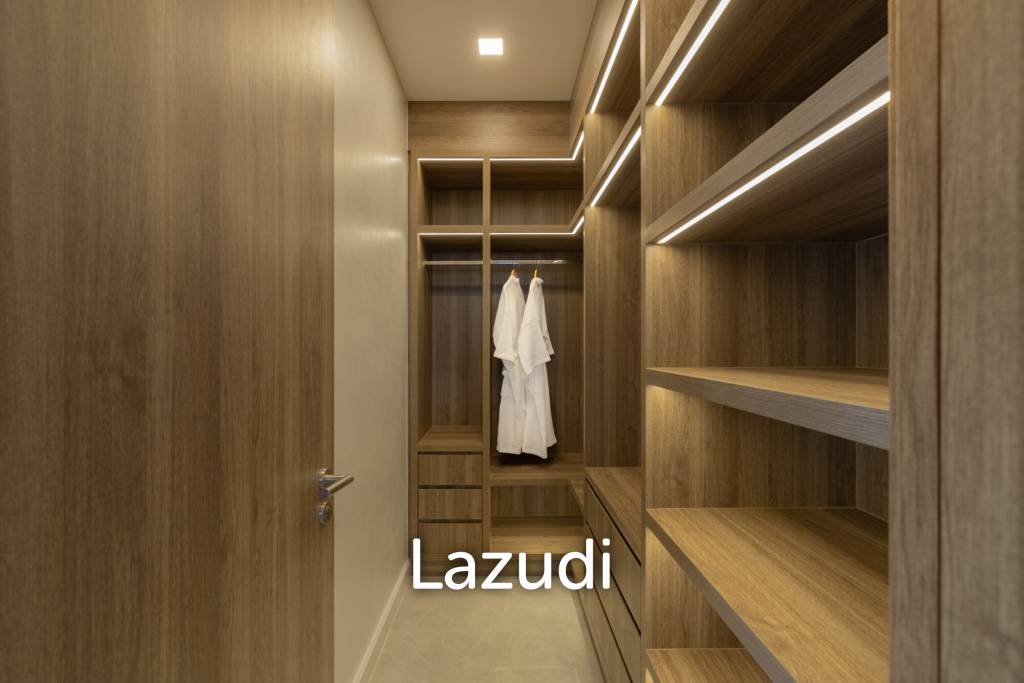 3 Bedrooms 4 Bathrooms 350.65 SQ.M. Zensiri Lakeside Mabprachan