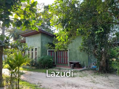 96 m² House to Renovate – Peaceful Setting, Great Potential