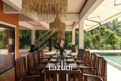 Renovated 700 m² Residence on 1,600 m² of Land – Elegance, Tranquility, Swimming Pool