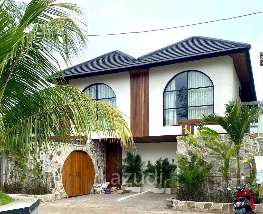 Beautiful Mediterranean-Style 2 Bedroom Villas in Pecatu