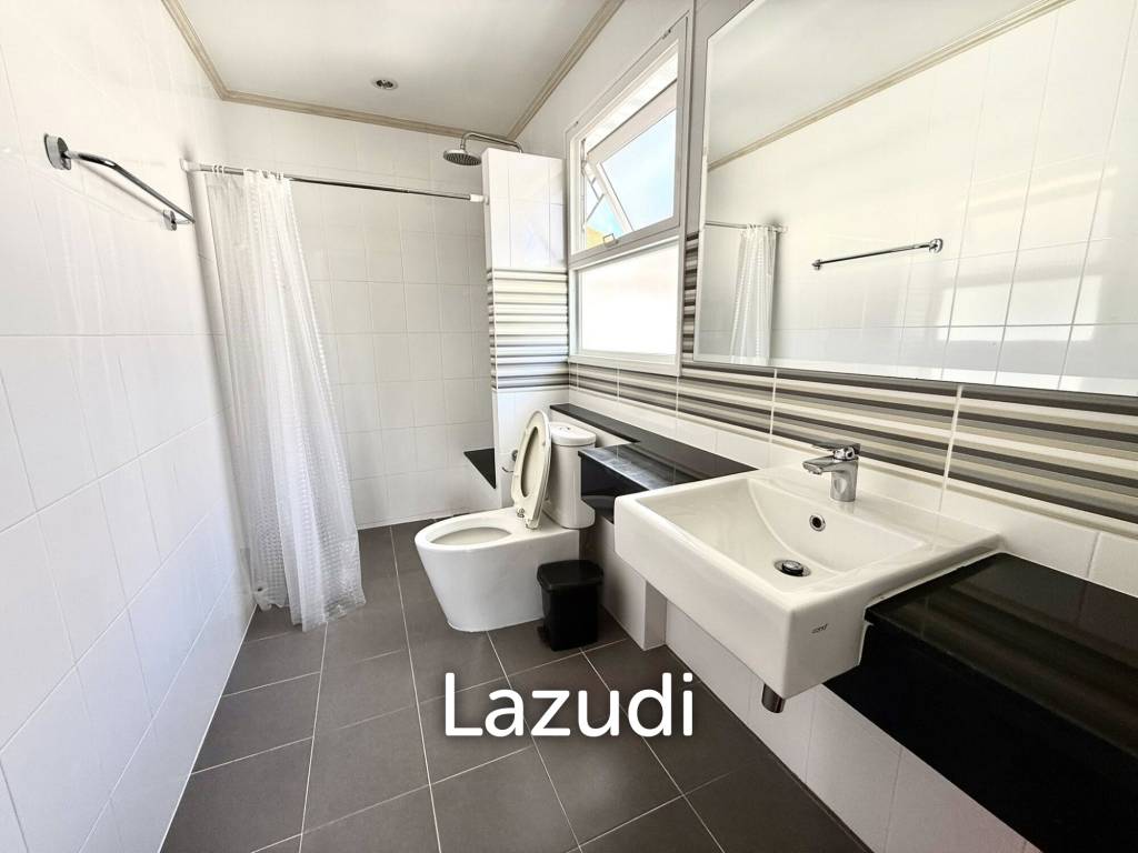 4-Bedroom House For Rent In Vichit, Phuket
