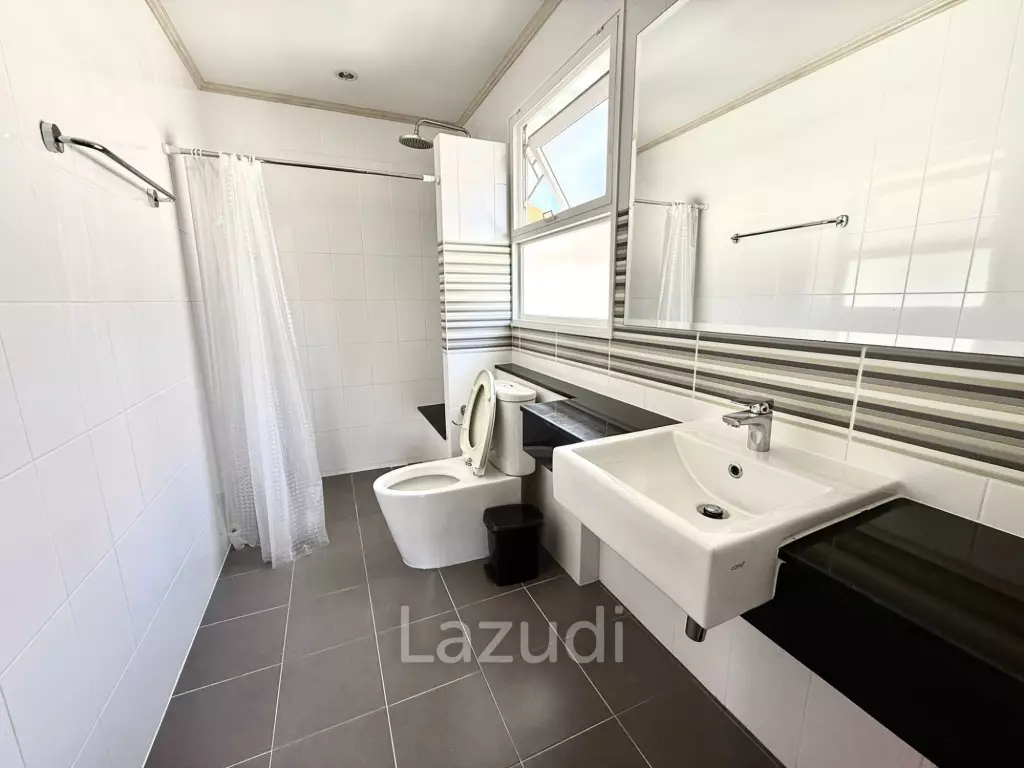 4-Bedroom House For Rent In Vichit, Phuket