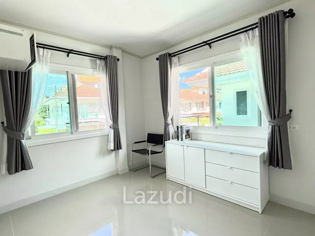 4-Bedroom House For Rent In Vichit, Phuket