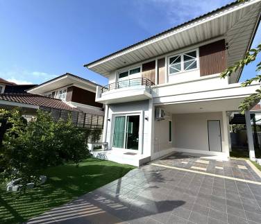 4-Bedroom House For Rent In Vichit, Phuket