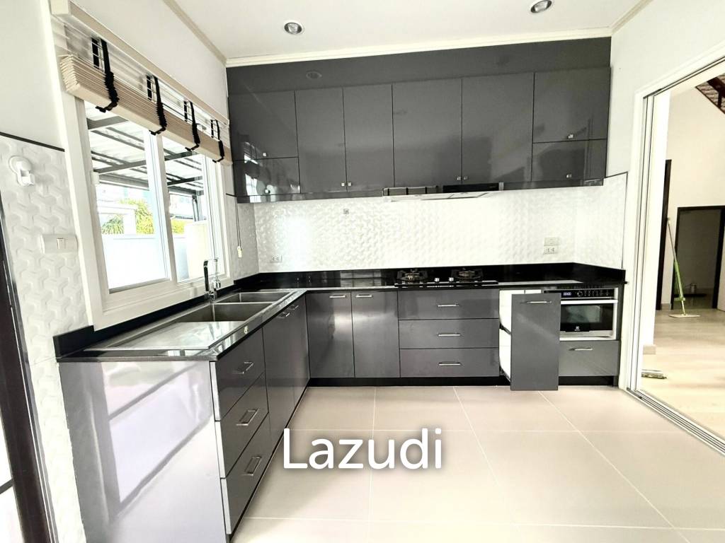 4-Bedroom House For Rent In Vichit, Phuket