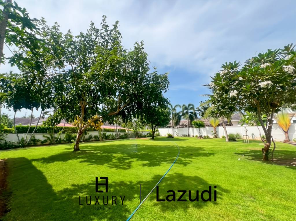 Heights 2 Khao Tao - 4 Bedroom Villa with Pool on Large 1,200 Sqm Plot