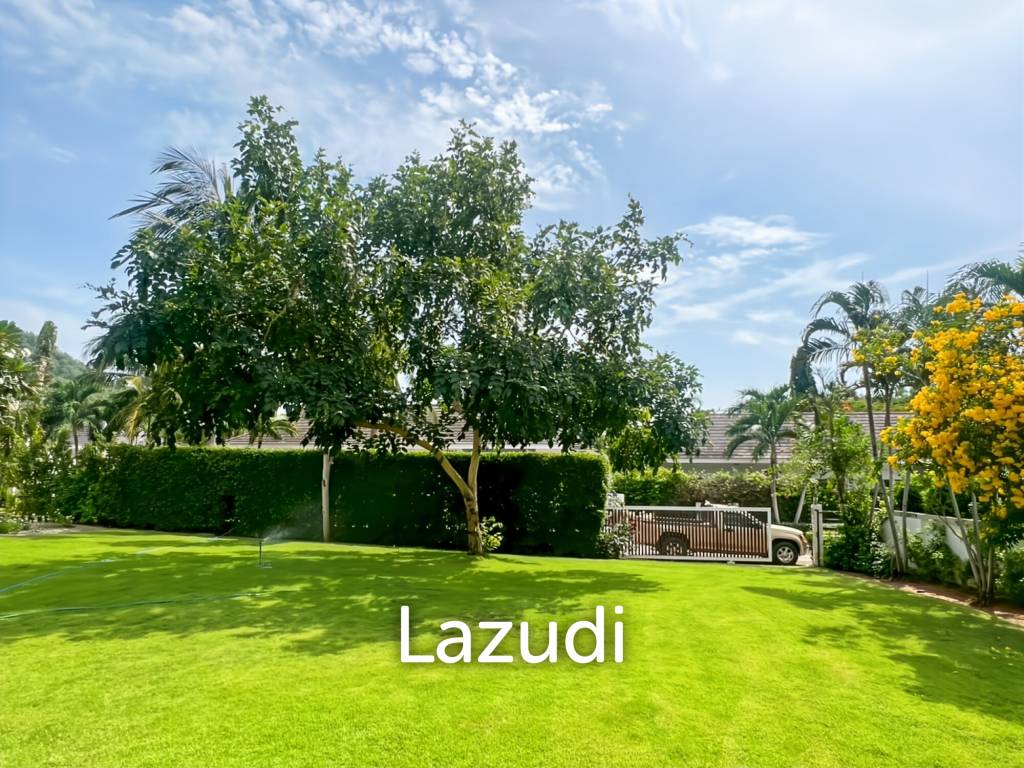 Heights 2 Khao Tao - 4 Bedroom Villa with Pool on Large 1,200 Sqm Plot