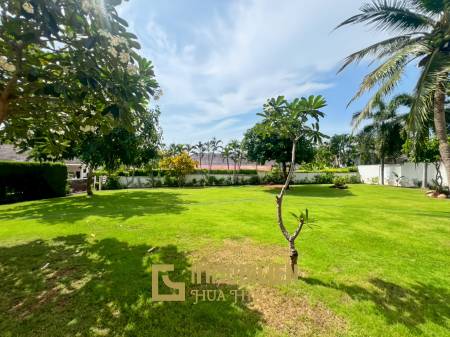 Heights 2 Khao Tao: 4 Schlafzimmer Pool Villa auf einem großen 1.200 qm Grundstück