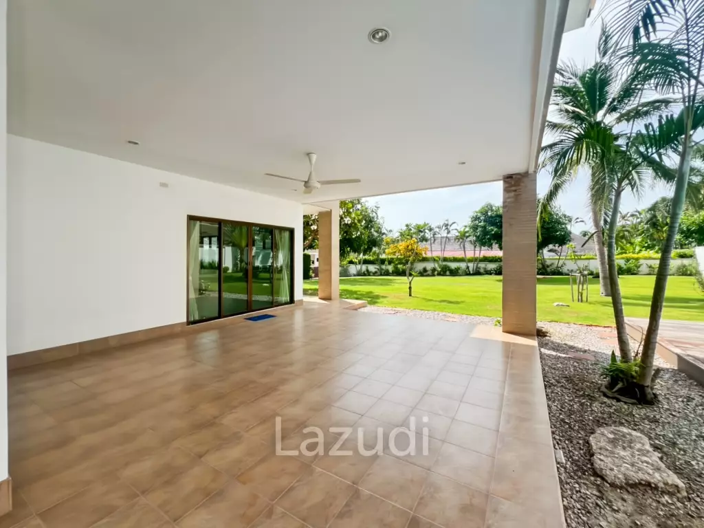 Heights 2 Khao Tao - 4 Bedroom Villa with Pool on Large 1,200 Sqm Plot