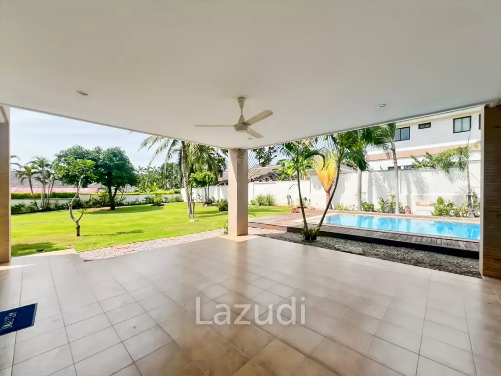 Heights 2 Khao Tao - 4 Bedroom Villa with Pool on Large 1,200 Sqm Plot