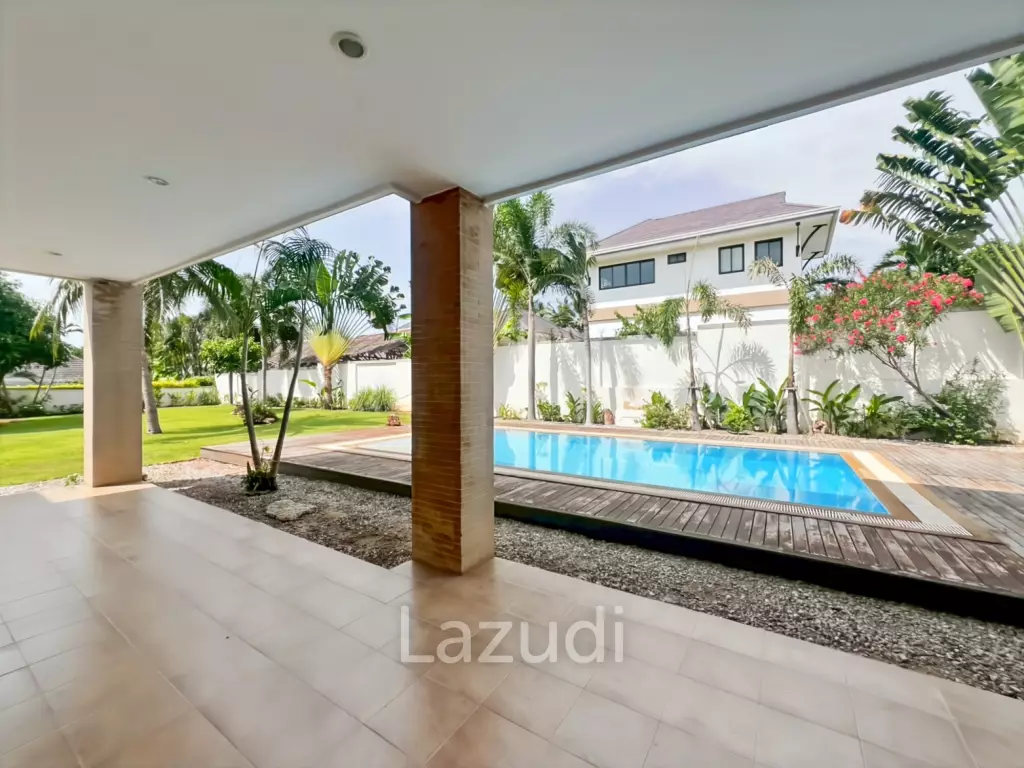 Heights 2 Khao Tao - 4 Bedroom Villa with Pool on Large 1,200 Sqm Plot