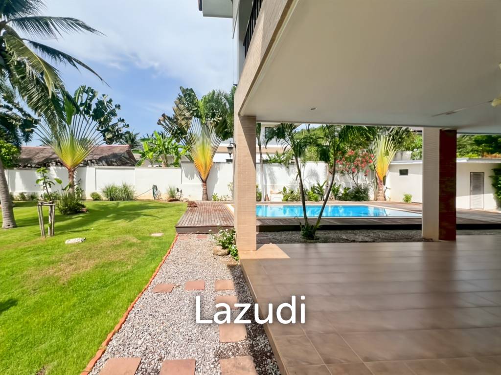 Heights 2 Khao Tao - 4 Bedroom Villa with Pool on Large 1,200 Sqm Plot