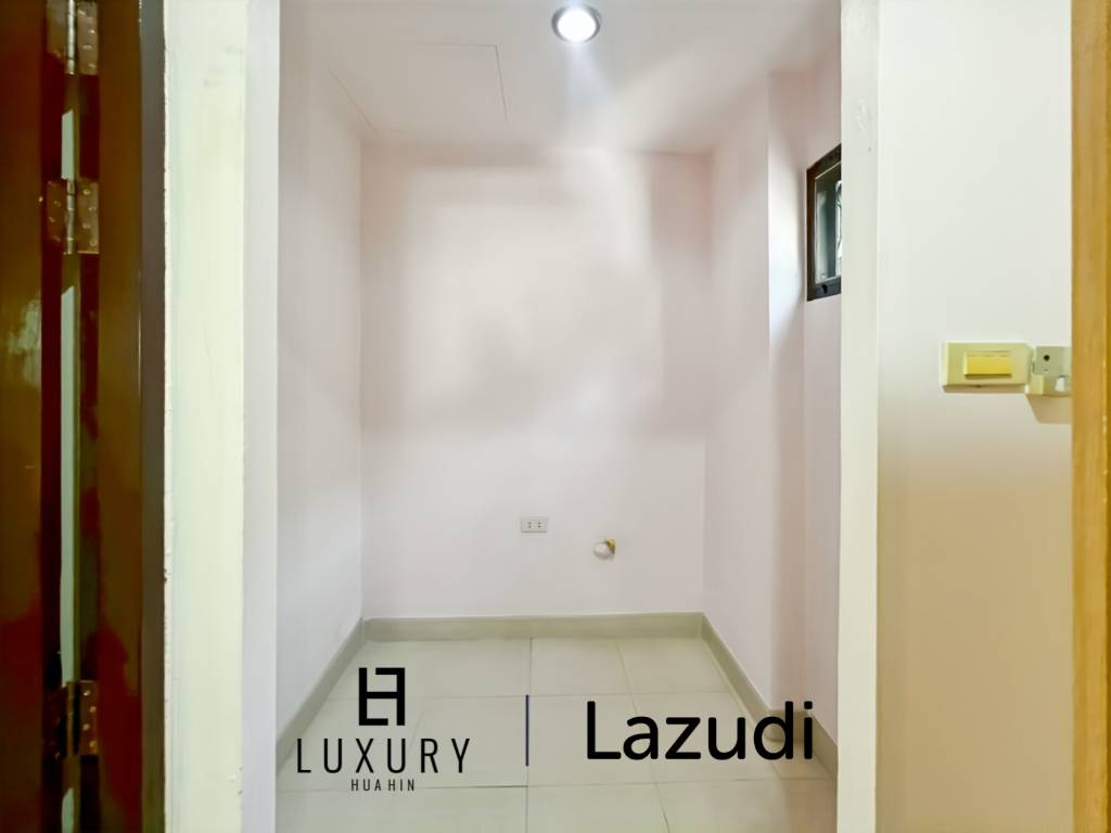 Heights 2 Khao Tao - 4 Bedroom Villa with Pool on Large 1,200 Sqm Plot