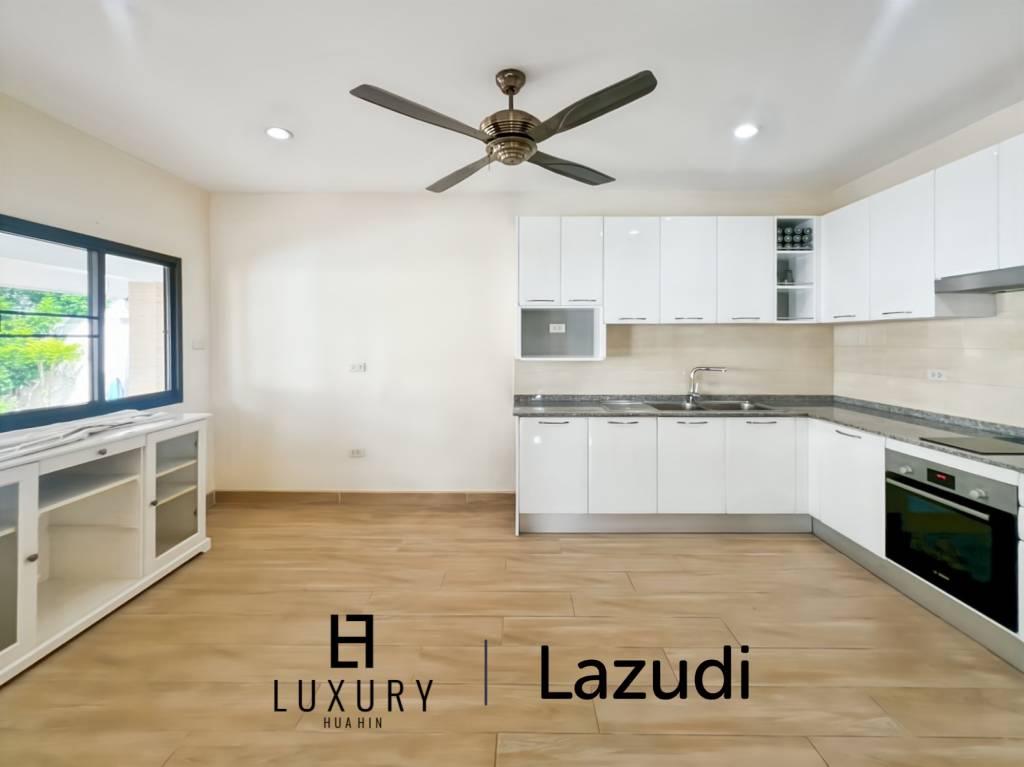 Heights 2 Khao Tao - 4 Bedroom Villa with Pool on Large 1,200 Sqm Plot