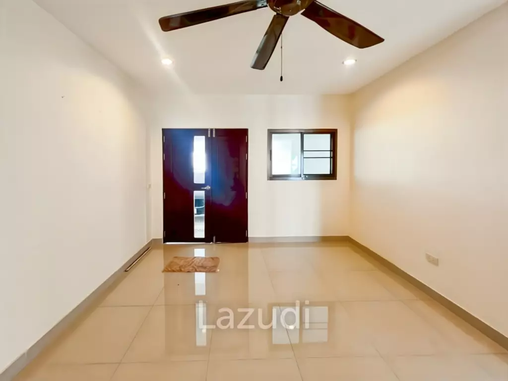 Heights 2 Khao Tao - 4 Bedroom Villa with Pool on Large 1,200 Sqm Plot