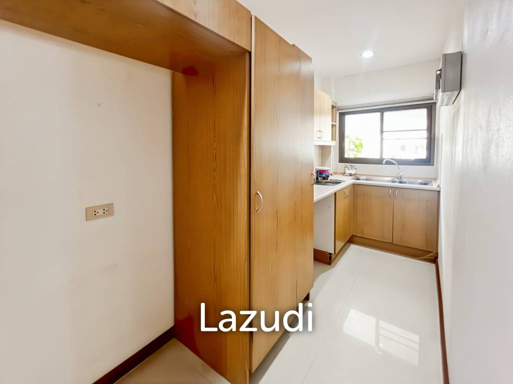 Heights 2 Khao Tao - 4 Bedroom Villa with Pool on Large 1,200 Sqm Plot