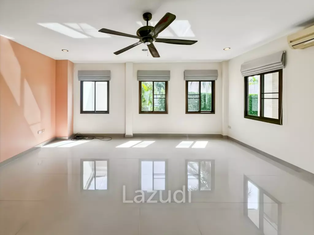 Heights 2 Khao Tao - 4 Bedroom Villa with Pool on Large 1,200 Sqm Plot