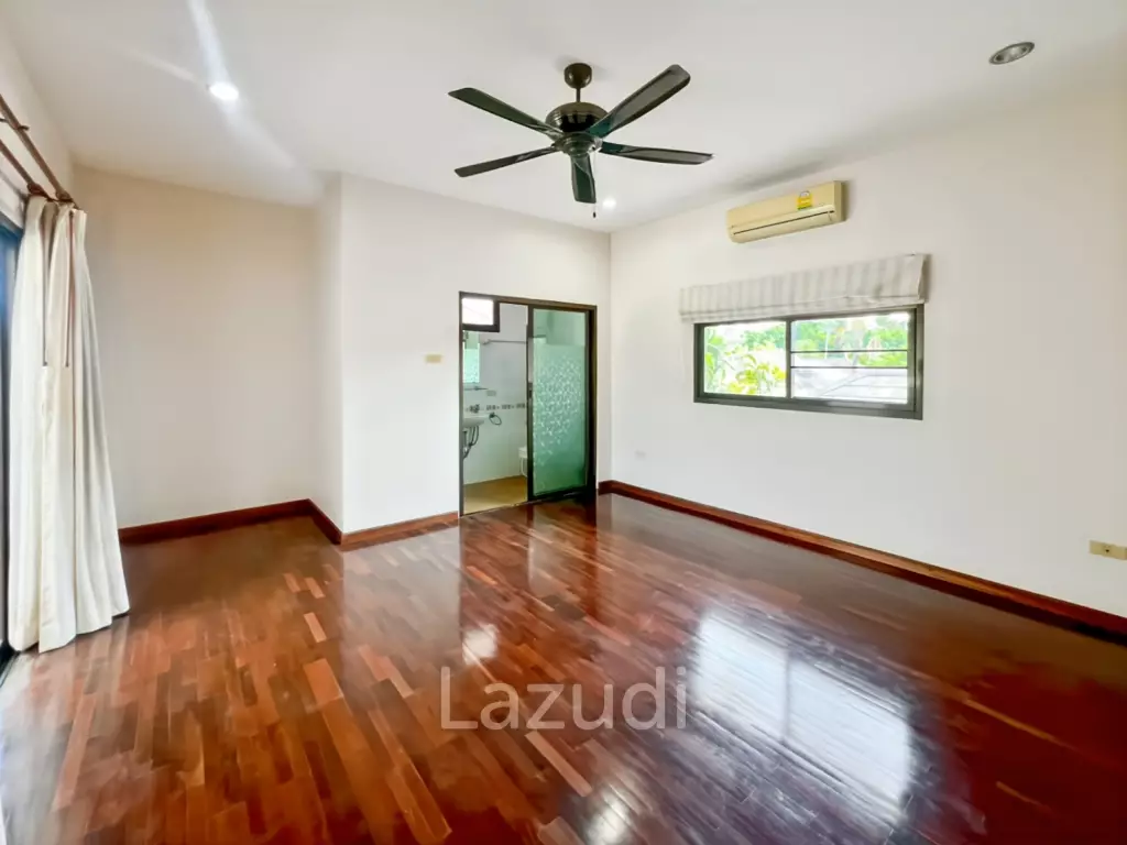 Heights 2 Khao Tao - 4 Bedroom Villa with Pool on Large 1,200 Sqm Plot