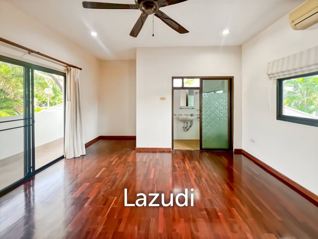 Heights 2 Khao Tao - 4 Bedroom Villa with Pool on Large 1,200 Sqm Plot