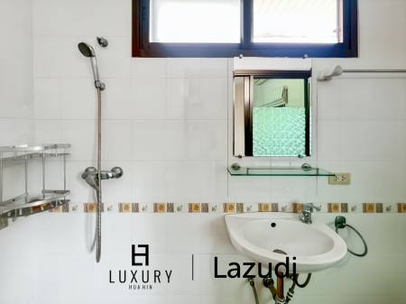 Heights 2 Khao Tao - 4 Bedroom Villa with Pool on Large 1,200 Sqm Plot