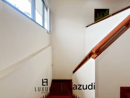 Heights 2 Khao Tao - 4 Bedroom Villa with Pool on Large 1,200 Sqm Plot