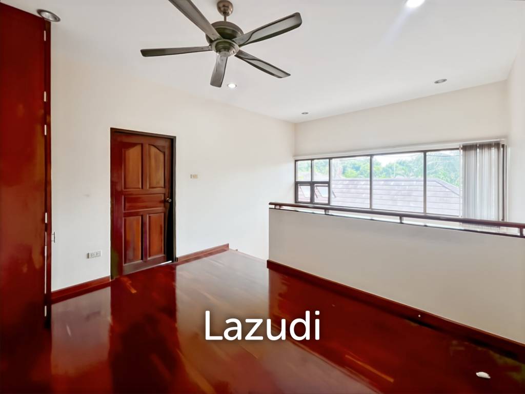 Heights 2 Khao Tao - 4 Bedroom Villa with Pool on Large 1,200 Sqm Plot