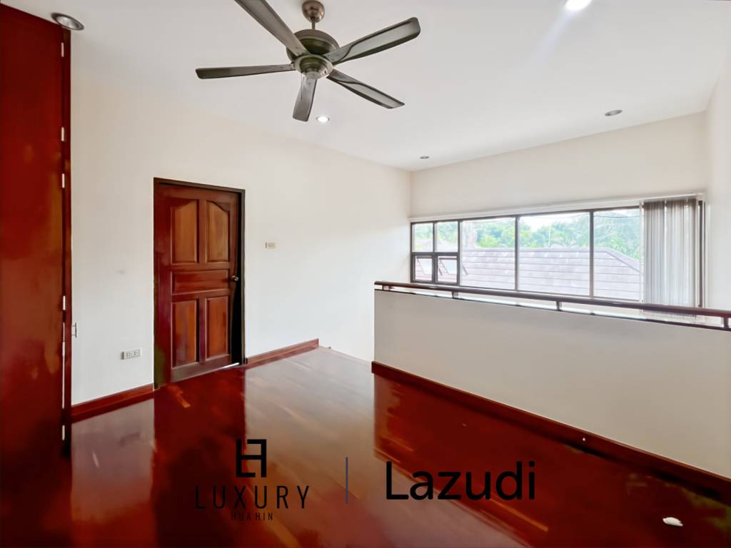 Heights 2 Khao Tao - 4 Bedroom Villa with Pool on Large 1,200 Sqm Plot