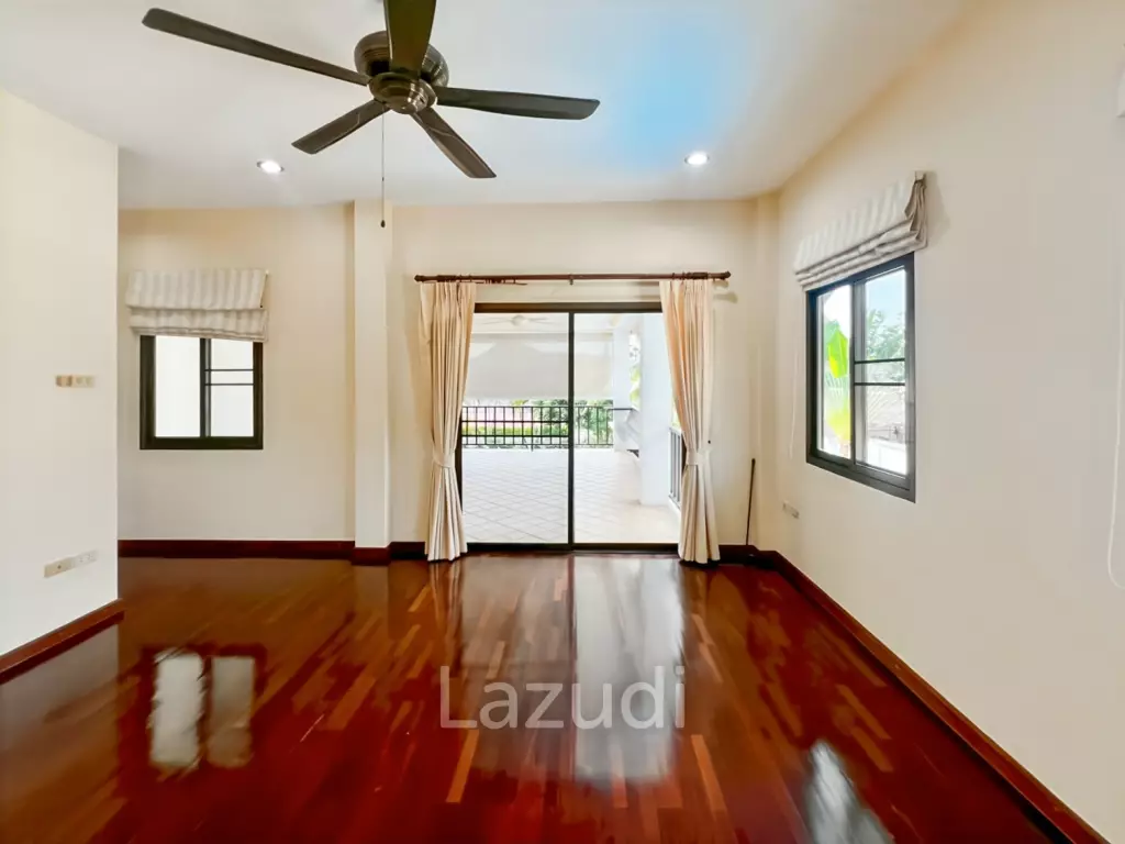 Heights 2 Khao Tao - 4 Bedroom Villa with Pool on Large 1,200 Sqm Plot