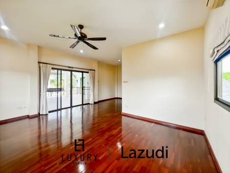 Heights 2 Khao Tao - 4 Bedroom Villa with Pool on Large 1,200 Sqm Plot