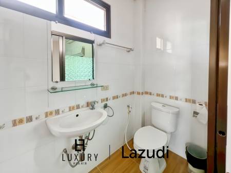 Heights 2 Khao Tao - 4 Bedroom Villa with Pool on Large 1,200 Sqm Plot