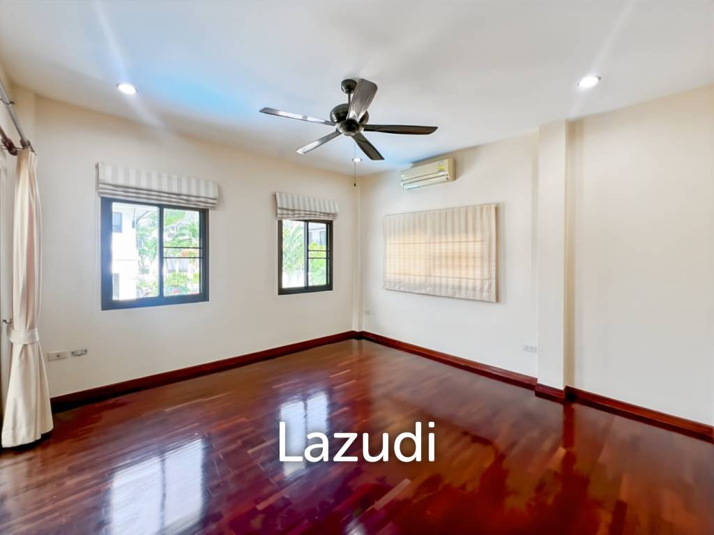 Heights 2 Khao Tao - 4 Bedroom Villa with Pool on Large 1,200 Sqm Plot