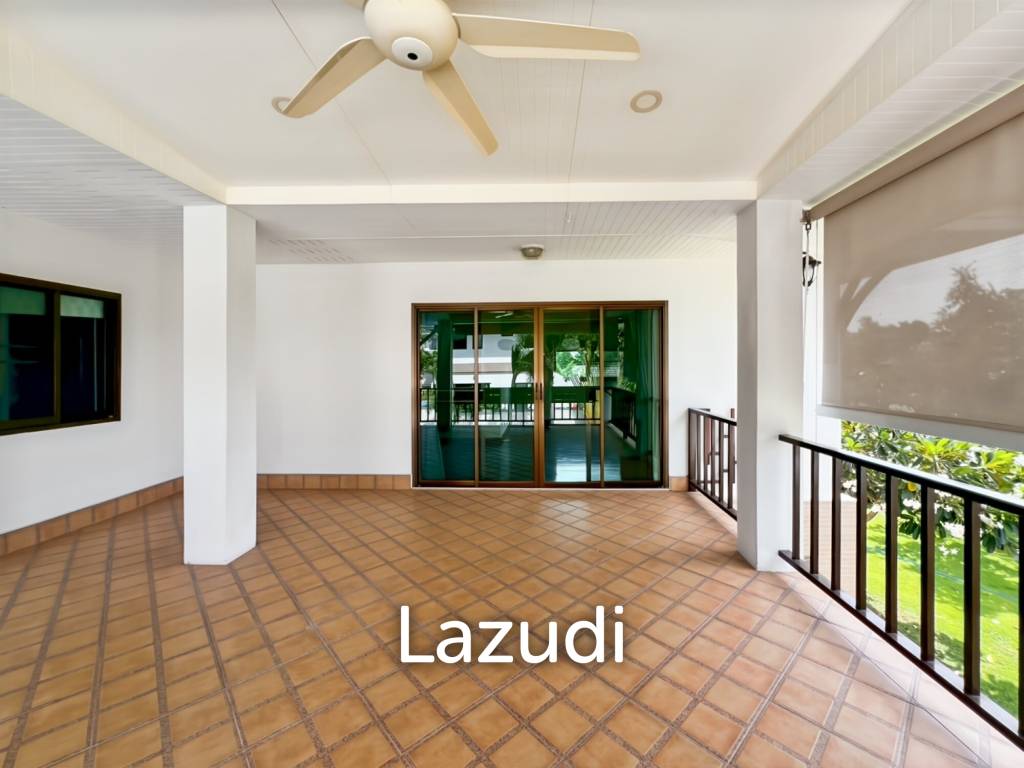 Heights 2 Khao Tao - 4 Bedroom Villa with Pool on Large 1,200 Sqm Plot