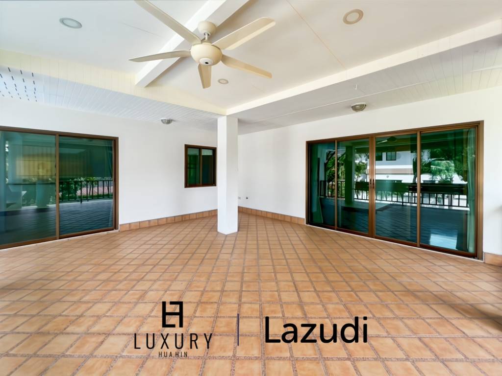 Heights 2 Khao Tao - 4 Bedroom Villa with Pool on Large 1,200 Sqm Plot