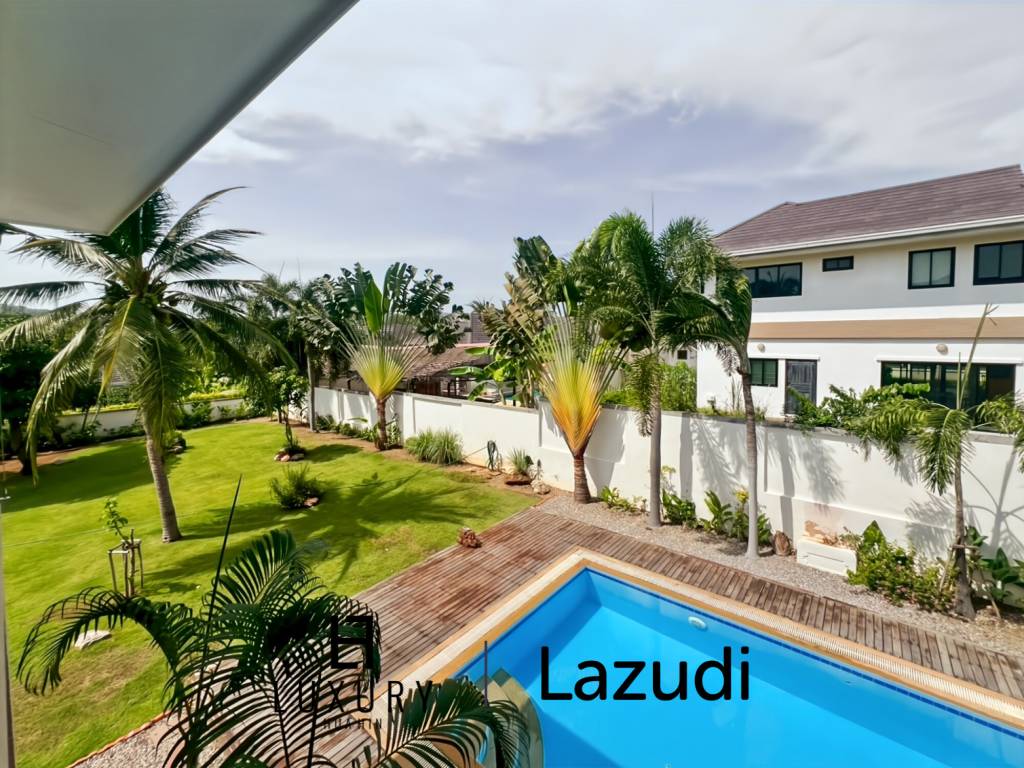 Heights 2 Khao Tao - 4 Bedroom Villa with Pool on Large 1,200 Sqm Plot