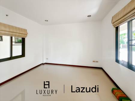 Heights 2 Khao Tao - 4 Bedroom Villa with Pool on Large 1,200 Sqm Plot