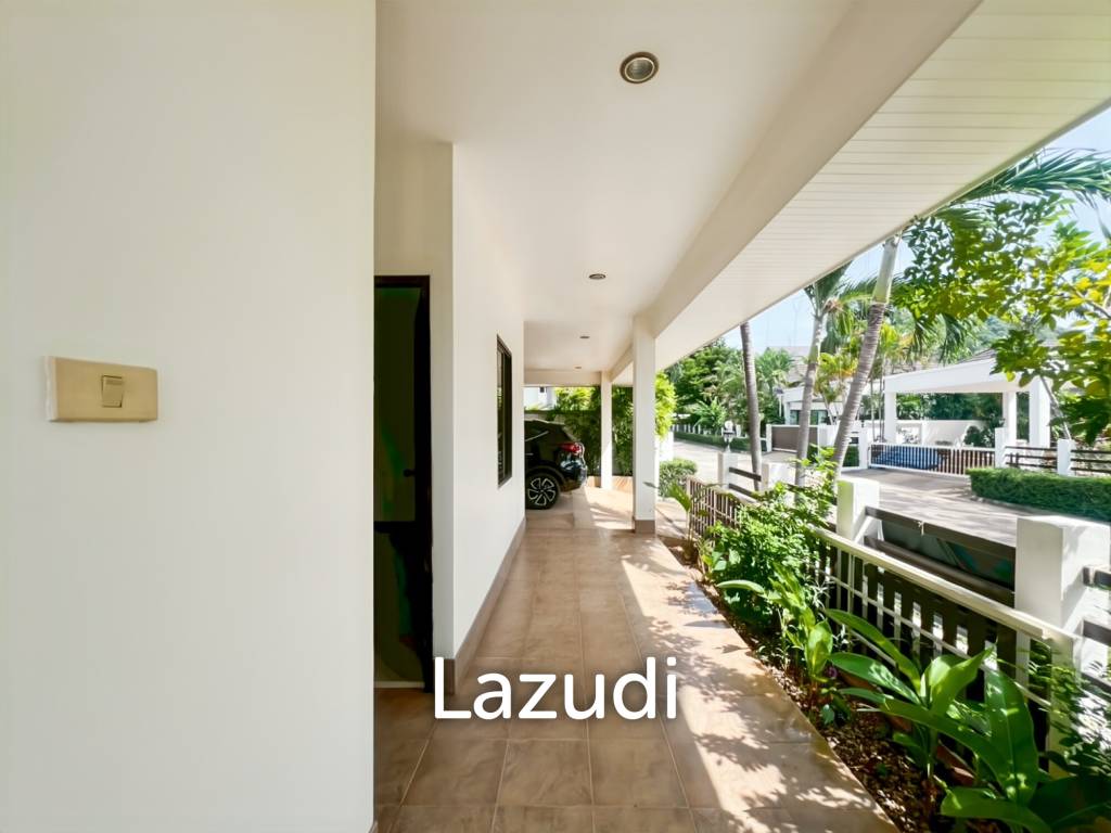 Heights 2 Khao Tao - 4 Bedroom Villa with Pool on Large 1,200 Sqm Plot