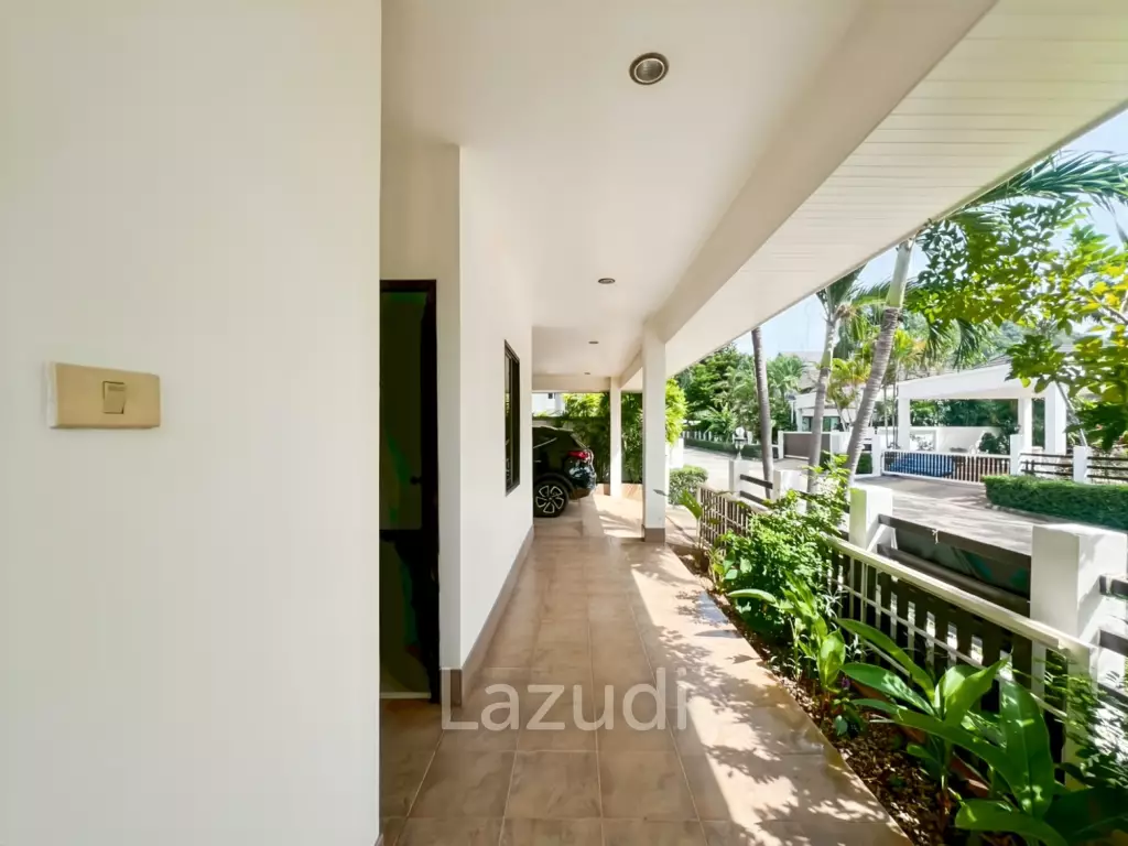 Heights 2 Khao Tao - 4 Bedroom Villa with Pool on Large 1,200 Sqm Plot