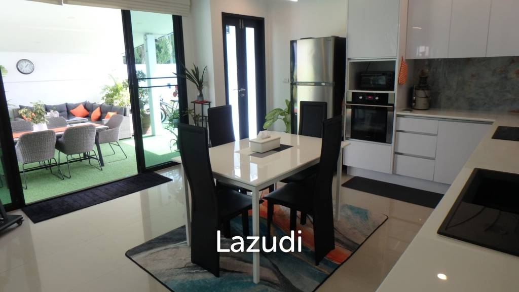 3-Storey Pool Villa For Rent In Rawai