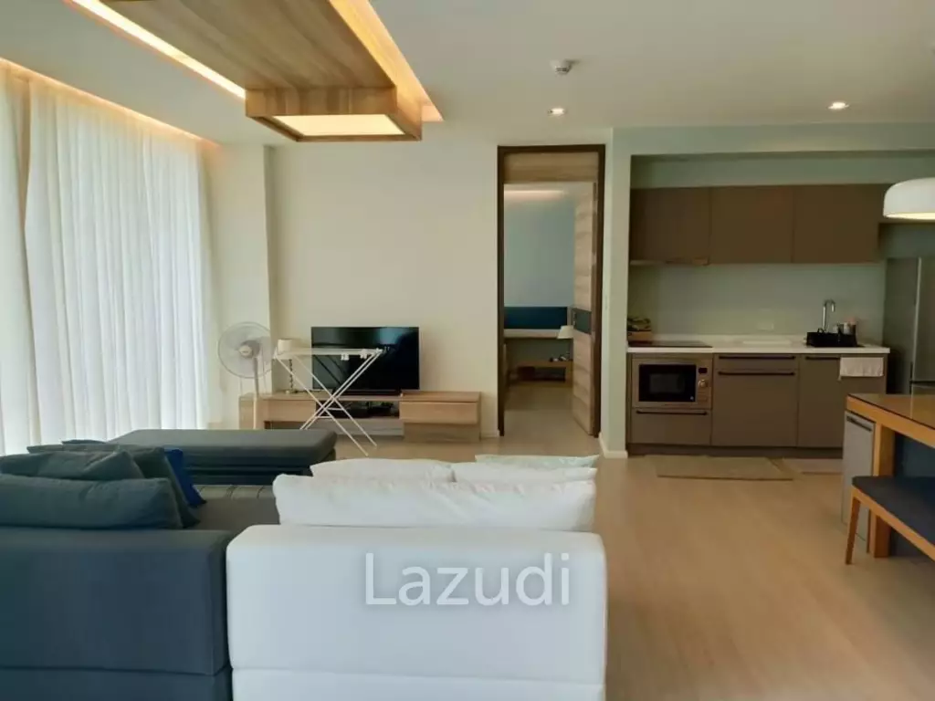 WAN VAYLA : Luxurious 2 Bed Condo with Pool and Seaview