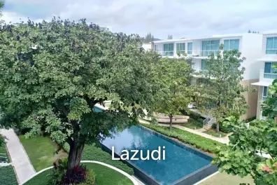 WAN VAYLA : Luxurious 2 Bed Condo with Pool and Seaview