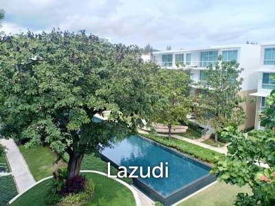 WAN VAYLA : Luxurious 2 Bed Condo with Pool and Seaview