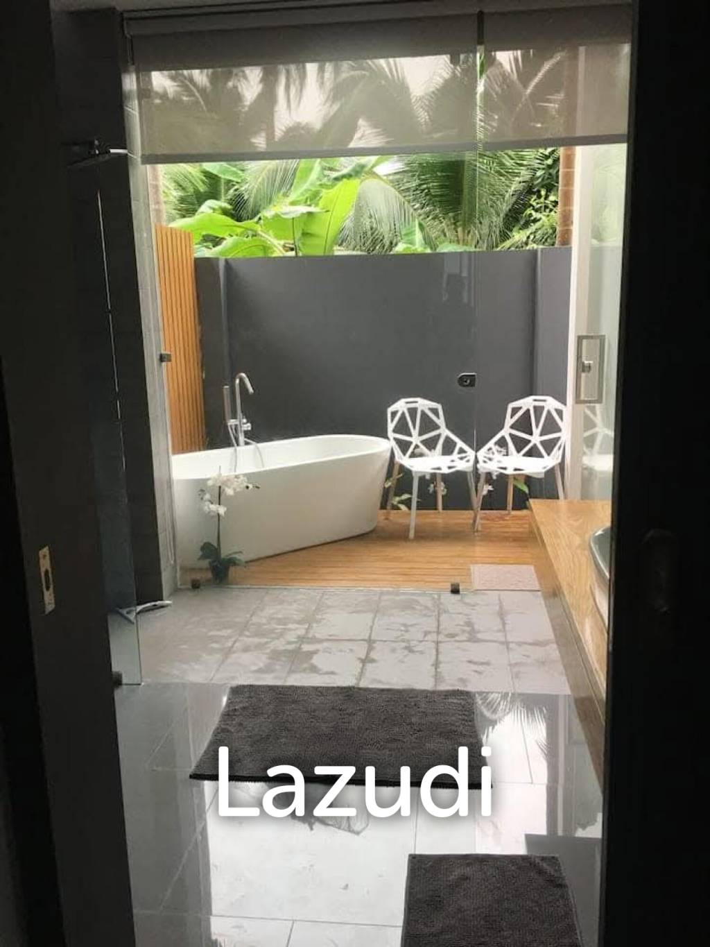 Modern 3-Bedroom House in Mae Nam